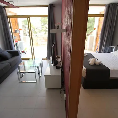 C&B Apartamento Catalunya 92 Apartment Salou